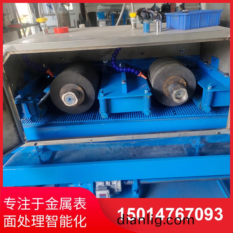 二砂(sha)二輪輸(shu)送水(shui)磨(mo)機銷(xiao)售(shou)